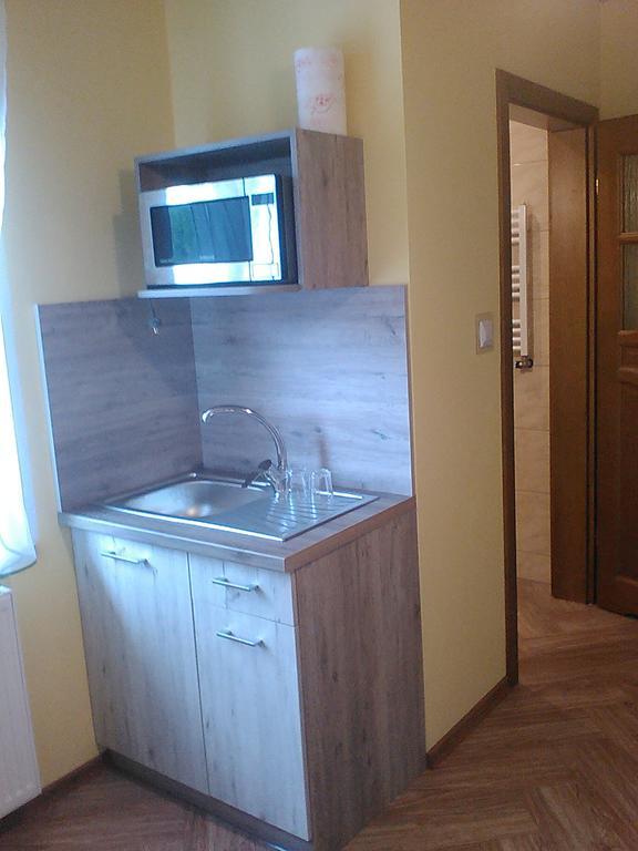 Roza Wiatrow Apartment Grzybowo  Exterior foto