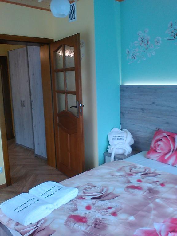 Roza Wiatrow Apartment Grzybowo  Exterior foto